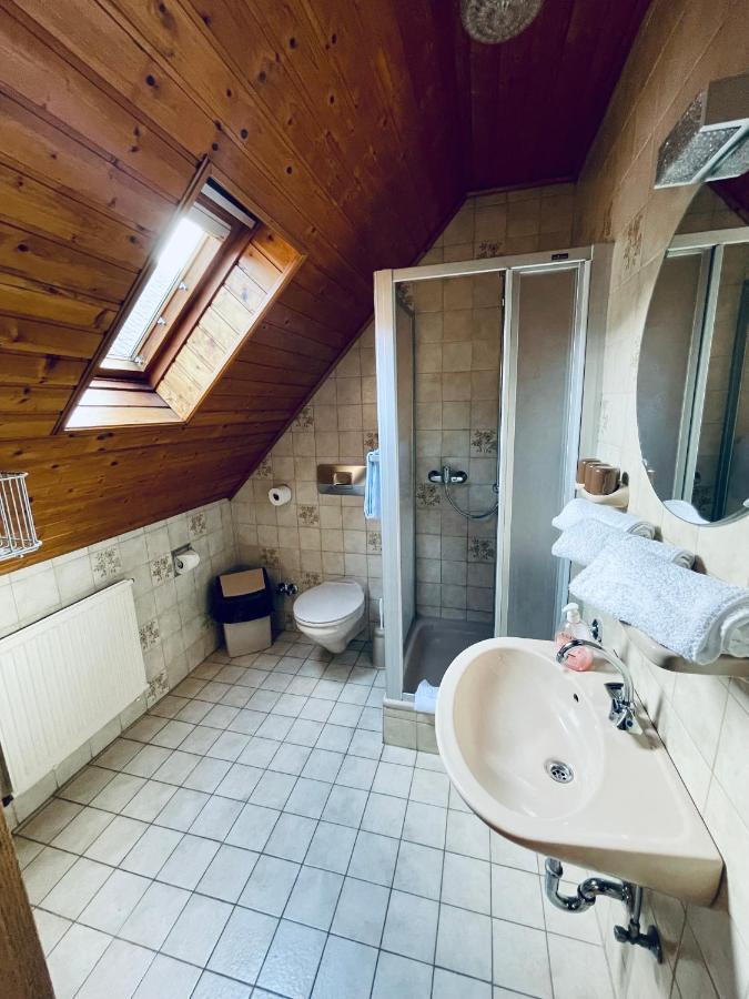 Hotel Pension Balthasar Mueden Bagian luar foto