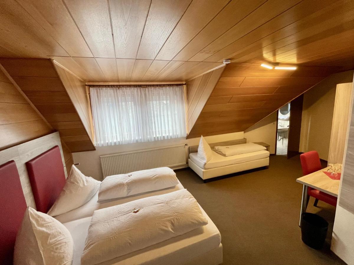 Hotel Pension Balthasar Mueden Bagian luar foto