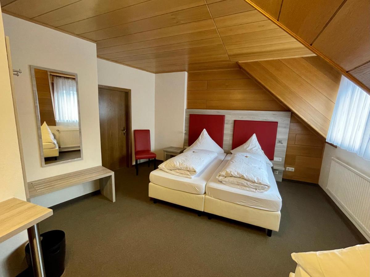 Hotel Pension Balthasar Mueden Bagian luar foto